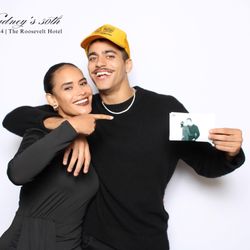 Strike The Pose Photobooth - Glam color