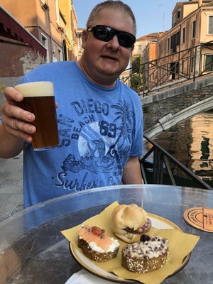 Il Santo Bevitore craft pub by null