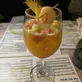 CVI.CHE 105 - Delicious sangria - Seafood Near Me - Miami, Florida