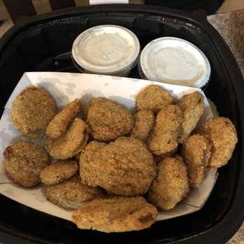 Willie Jewell's Old School Bar-B-Q - Fried pickles w ranch - Barbeque Near Me - Saint Augustine, Florida