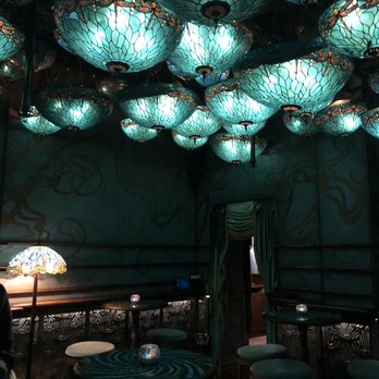 Dragonfly - Lounges Near Me - Hong Kong, HK