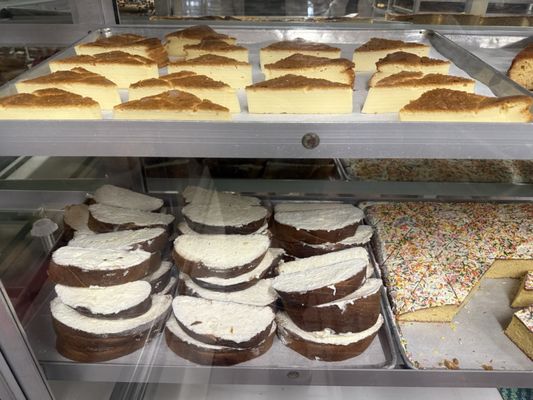 Tlaxcala Bakery Panaderia by null