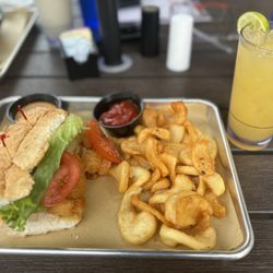 Lucky Dog Music Hall & Bar - Shrimp Po'Boy
