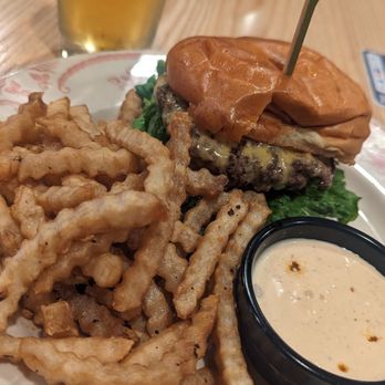 Midwood Smokehouse - Roadhouse burger with crinkle cut fries and chipotle ranch dressing - Barbeque Near Me - Charlotte, North Carolina Midwood Smokehouse - Roadhouse burger with crinkle cut fries and chipotle ranch dressing - Barbeque Near Me - Charlotte, North Carolina