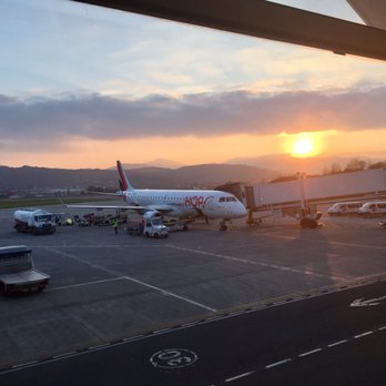 Aeropuerto de Bilbao - Airports Near Me - Bilbao, BI Aeropuerto de Bilbao - Airports Near Me - Bilbao, BI
