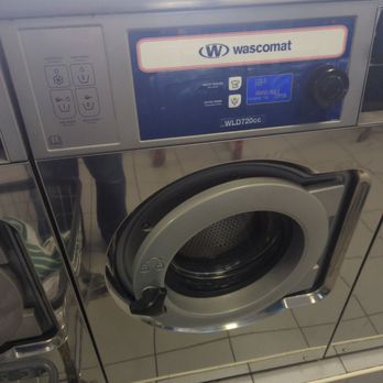 Fresh Meadows MegaWash - Laundromat Near Me - Fresh Meadows, New York Fresh Meadows MegaWash - Laundromat Near Me - Fresh Meadows, New York