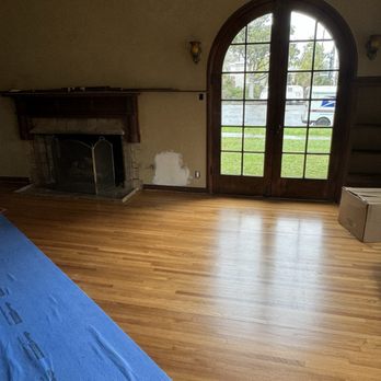 Hardwood Floor Specialist - Living room - Flooring Near Me - Rosemead, California