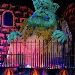 Monster Mini Golf Edmonton