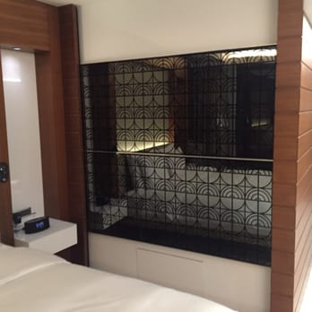 The Grand Tarabya - Electric Privacy screen separating bathroom from bedroom - Hotels Near Me - Istanbul, 34