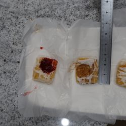Town House Bake Shop - Mini Danishes, Ruler, 2