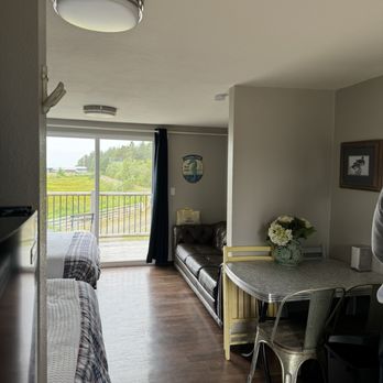 Breakwater Resort - Resorts Near Me - Grayland, Washington