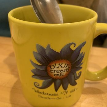 Dixie Cream Cafe - The first coffee we had to send back because the cup was dirty on the inside but she quickly bought us a new cup and the coffee was ok. - Coffee & Tea Near Me - Windermere, Florida