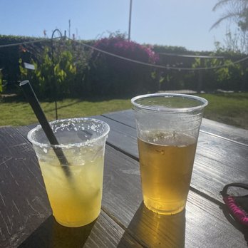 Padaro Beach Grill - Mango Margarita & beer - American Near Me - Carpinteria, California