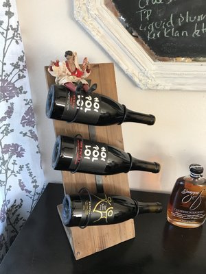 Hoi Polloi Winery by null