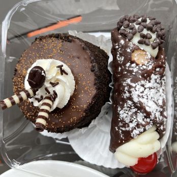 Caffe Italia - Espresso mousse and chocolate cannoli - Coffee & Tea Near Me - San Diego, California Caffe Italia - Espresso mousse and chocolate cannoli - Coffee & Tea Near Me - San Diego, California