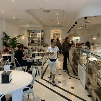 Be Bakery  - Interior - Bakeries Near Me - Miami Beach, Florida