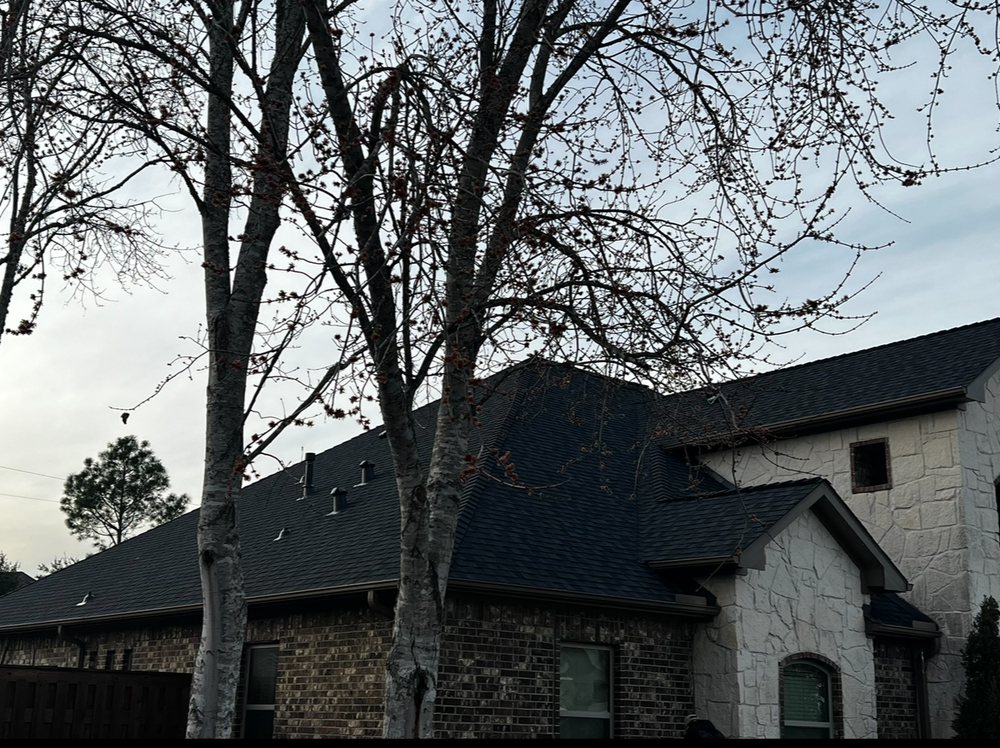 Slide of Sanchez Roofing Solutions