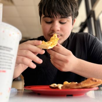 Cicis Pizza - Mac N Cheese Pizza - Pizza Near Me - Fort Smith, Arkansas