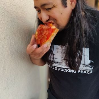 Quarter Sheets - Enjoying a slice - Pizza Near Me - Los Angeles, California Quarter Sheets - Enjoying a slice - Pizza Near Me - Los Angeles, California