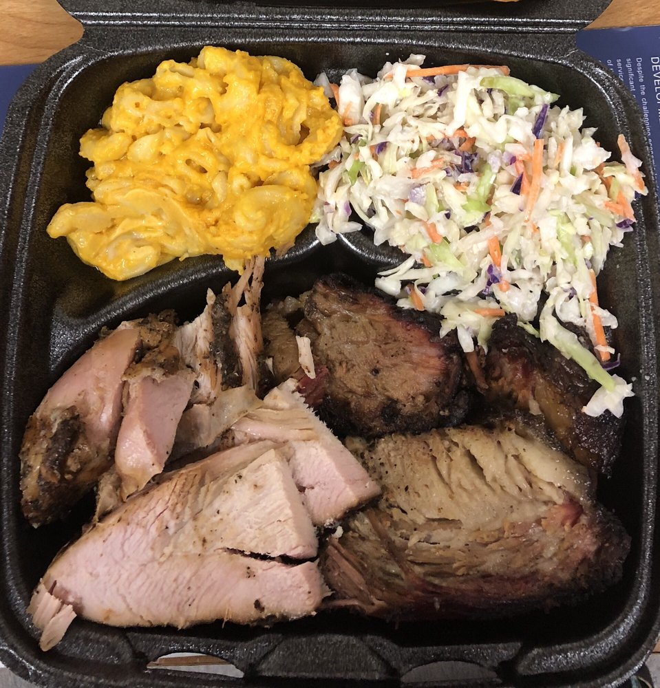 THE PIT STOP 43 Photos & 75 Reviews Barbeque 6479 28th St SE