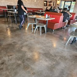 Northern Cafe - Dining area