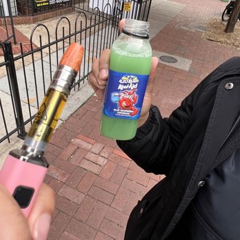 Granny Za's - Big chief cart& 500mg Kush Koolaid (delicious) - Vitamins & Supplements Near Me - Washington, DC, District of Columbia