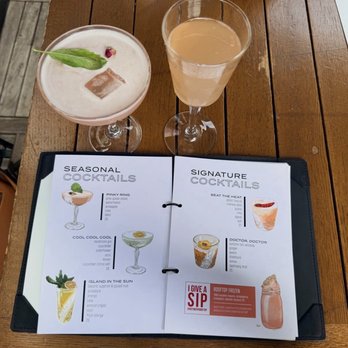 Refinery Rooftop - PINKY RING Guava Mimosa - Lounges Near Me - New York, New York Refinery Rooftop - PINKY RING Guava Mimosa - Lounges Near Me - New York, New York