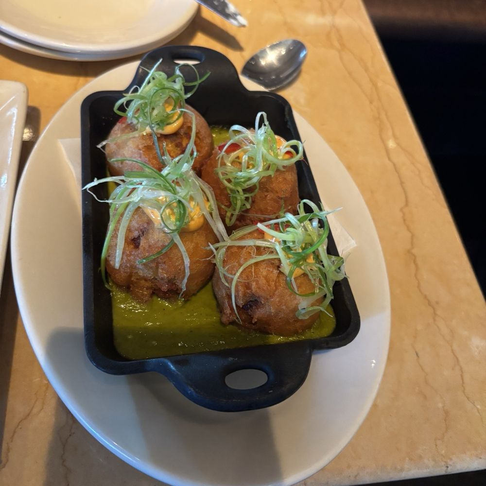 Appetizer chicken jalapeños balls