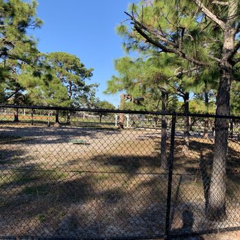Holiday Park - Dog Parks Near Me - Fort Lauderdale, Florida