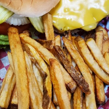 The Market - Fresh hamburger and our fries are handcut! - American Near Me - Vienna, Missouri The Market - Fresh hamburger and our fries are handcut! - American Near Me - Vienna, Missouri
