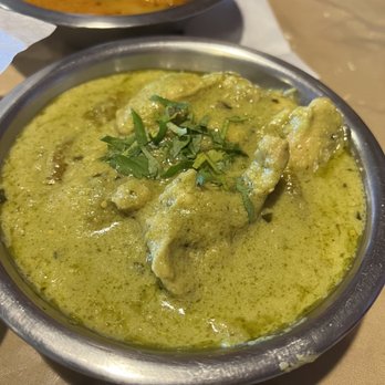 Himalaya Restaurant - Chicken Hara Masala (Hyderabadi) - Indian Near Me - Houston, Texas Himalaya Restaurant - Chicken Hara Masala (Hyderabadi) - Indian Near Me - Houston, Texas