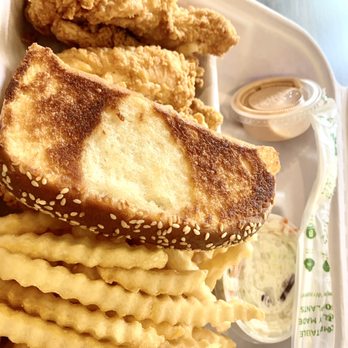 Raising Cane's Chicken Fingers - Comfort Food Near Me - Honolulu, Hawaii Raising Cane's Chicken Fingers - Comfort Food Near Me - Honolulu, Hawaii