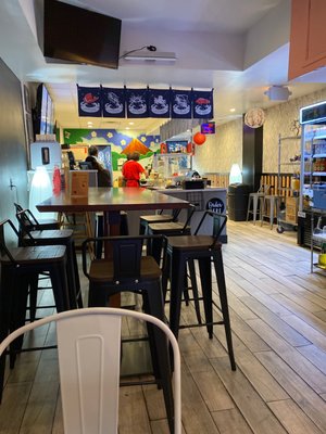 Hilo Poke & Sushi by null