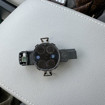 Safelite AutoGlass - Broken sensor and camera electrical component - Auto Glass Services Near Me - Sarasota, Florida Safelite AutoGlass - Broken sensor and camera electrical component - Auto Glass Services Near Me - Sarasota, Florida