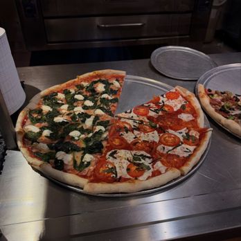 Mimi's Pizzeria - Italian Near Me - Dallas, Texas Mimi's Pizzeria - Italian Near Me - Dallas, Texas