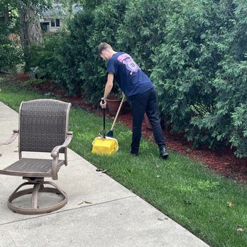 Chicago Dog Services - Pet Waste Removal Near Me - Lombard, Illinois