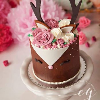 Frosted by CC - Photo by Erin Young Portrait Design - Custom Cakes Near Me Frosted by CC - Photo by Erin Young Portrait Design - Custom Cakes Near Me