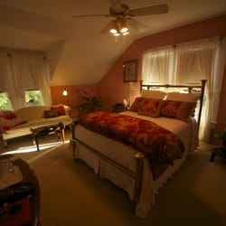 Lamb's Victorian Inn