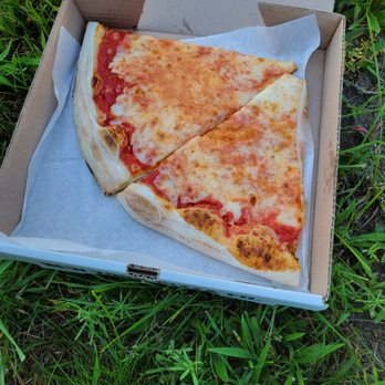 New York Pizza - Pizza Near Me - Danielson, Connecticut New York Pizza - Pizza Near Me - Danielson, Connecticut