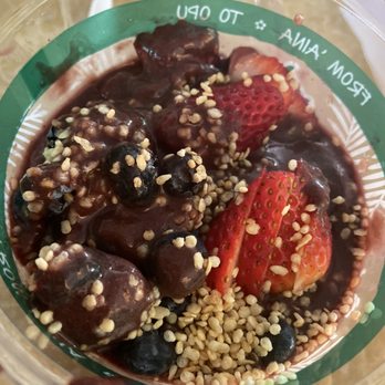 Lanikai Juice - I searched for my missing bananas and cocoa nibs. A little disappointed, but still tastes great! - Acai Bowls Near Me - Honolulu, Hawaii Lanikai Juice - I searched for my missing bananas and cocoa nibs. A little disappointed, but still tastes great! - Acai Bowls Near Me - Honolulu, Hawaii