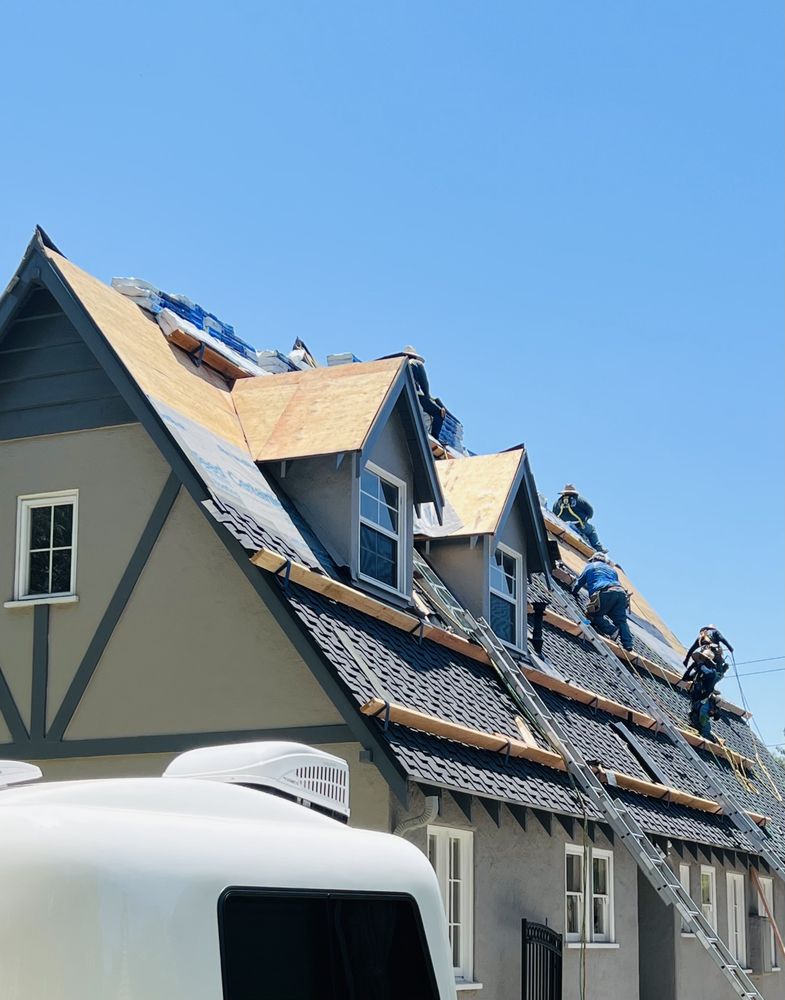 Slide of Final Touch Roofing