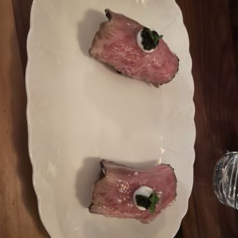 Alobar Yorkville - Bars Near Me - Toronto, Ontario Alobar Yorkville - Bars Near Me - Toronto, Ontario