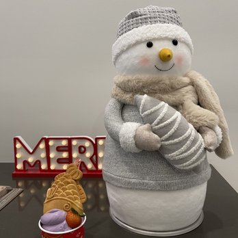 Somisomi - Ice Cream & Frozen Yogurt Near Me - Bellevue, Washington
