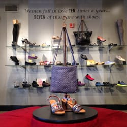 12th Street Shoes - Shop for women's shoes at 12th Street Shoes in Bellingham, Washington.