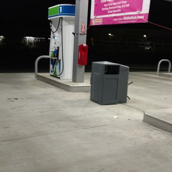 Aloha Island Mart Leokane - Gas pump - Gas Stations Near Me - Waipahu, Hawaii