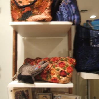 The Purple Thumb - Women's Clothing Near Me - Toronto, Ontario