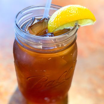 Huckleberry’s Breakfast And Lunch - a glass of iced tea - Southern Near Me - Santa Rosa, California Huckleberry’s Breakfast And Lunch - a glass of iced tea - Southern Near Me - Santa Rosa, California