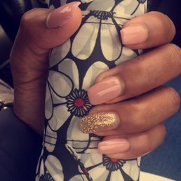 Gel manicure with tip $40