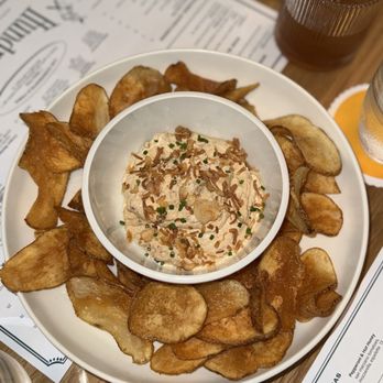 Hundredfold - Sour Cream & Onion Dip - Brasseries Near Me - Elmont, New York