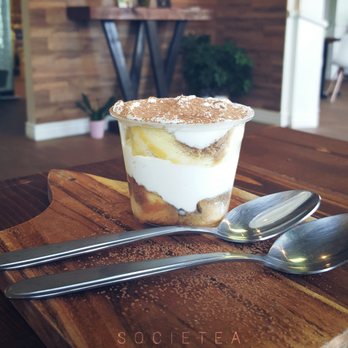 SocieTea - Tiramisu for $4. Served on an lovely mini cutting board with cocoa powder sprinkle over it. ;) - Bubble Tea Near Me - Springfield, Missouri